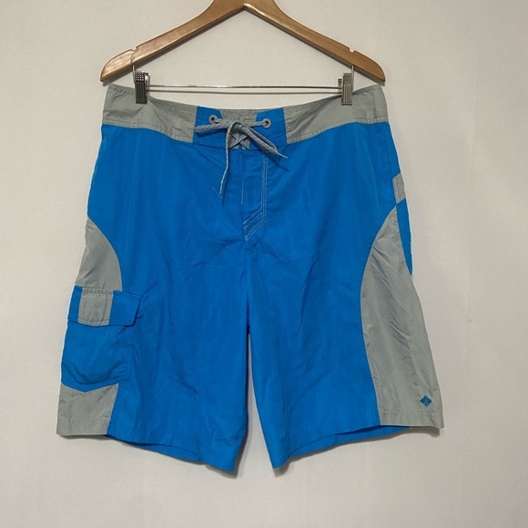 Columbia LIKE NEW Men's Tubezilla Board Woven Short size 36 - Picture 1 of 6